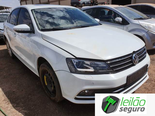 LOTE 002 - VOLKSWAGEN JETTA HIGHLINE 2.0 16V TSI TURBO  2016
