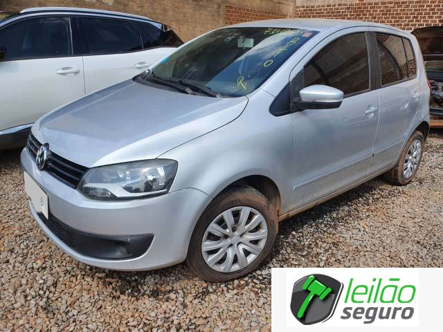 LOTE 033 - VOLKSWAGEN FOX 1.6 GII 1.6 TOTAL FLEX 2013