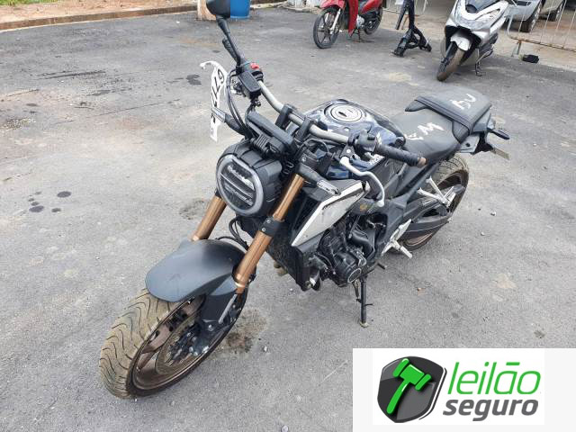 LOTE 005 - CB 650 R