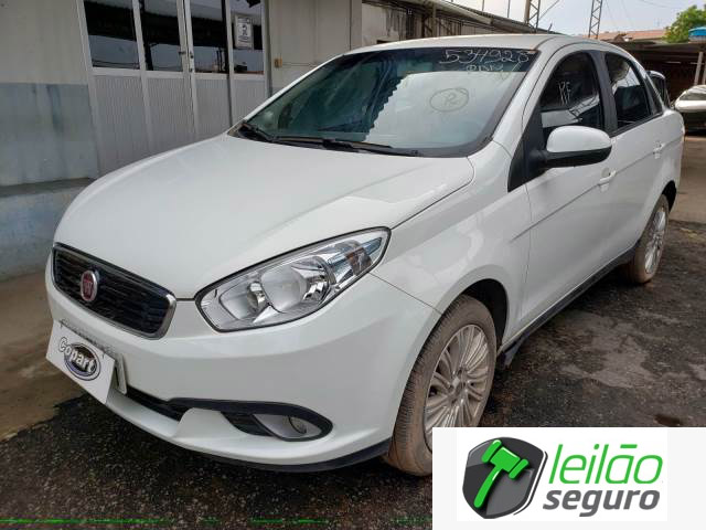 LOTE 014 - FIAT GRAND SIENA ESSENCE 1.6 16V E.TORQ 2017