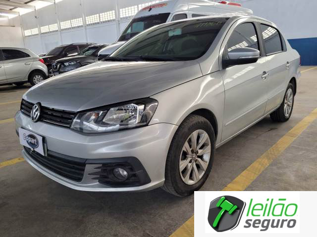 LOTE 040 - VOLKSWAGEN VOYAGE COMFORTLINE I-MOTION 1.6 MSI