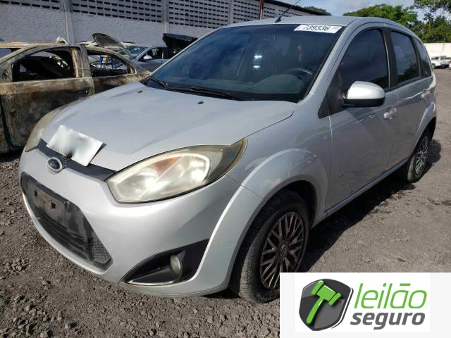 LOTE 013 - FORD FIESTA FLEX 1.0 ROCAM 2014