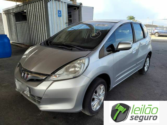 LOTE 039 - HONDA FIT LX 1.4 16V 2013