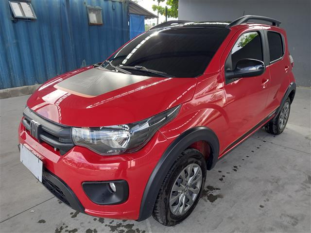 LOTE 086 FIAT MOBI TREKKING 1.0MT
